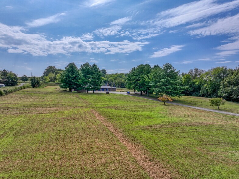 More Photos Of 10769 W Lee Hwy, Loudon Loft Creative Space For Sale