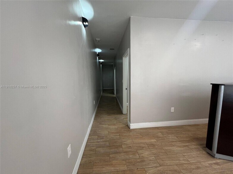 More Photos Of 2601-2611 W Flagler St, Miami Storefront For Lease
