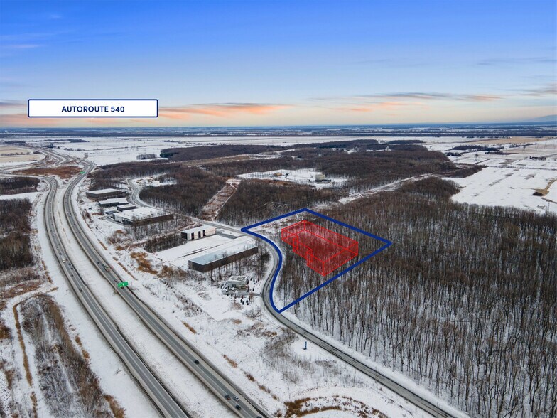 Primary Photo Of Av Pierre-Dansereau, Salaberry-de-valleyfield Warehouse For Lease