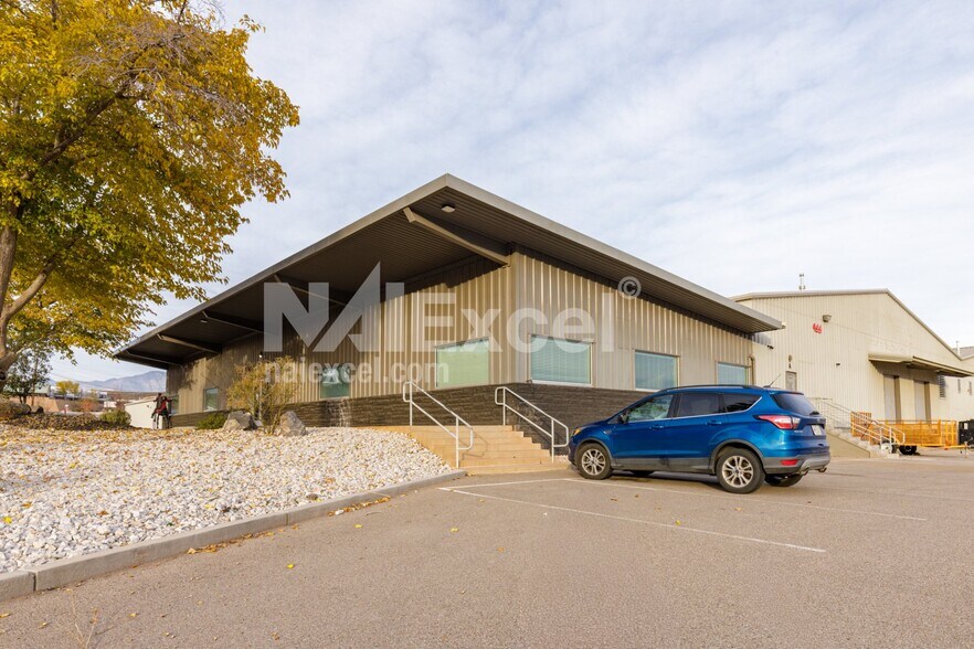 More Photos Of 444 N Industrial Rd, Saint George Warehouse For Lease