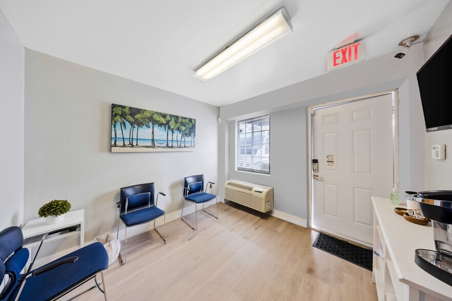 More Photos Of 10680 NW 123rd St, Miami Industrial For Sale