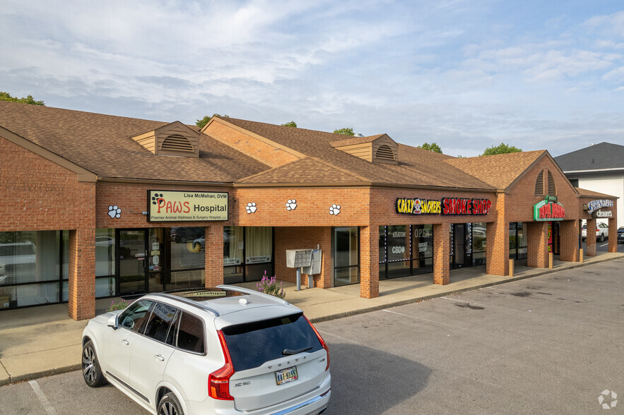 Primary Photo Of 11900-11920 Montgomery Rd, Cincinnati General Retail For Lease