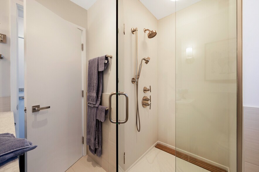 More Photos Of 1311 Prentice Dr, Healdsburg Multifamily For Sale