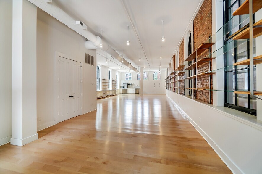 More Photos Of 1523 Republic St, Cincinnati Office Residential For Sale