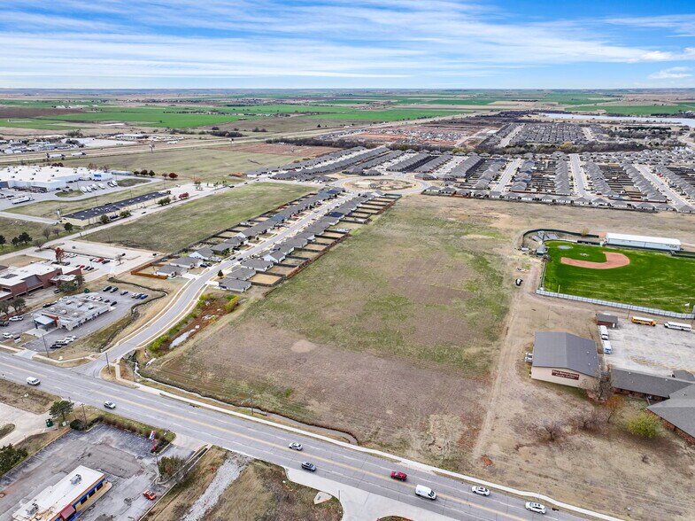 More Photos Of 1440 S Country Club Rd, El Reno Land For Sale
