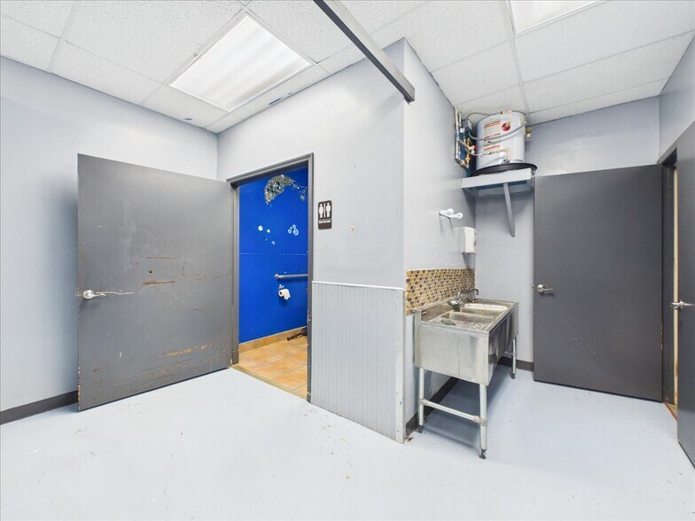 More Photos Of 607 Palm Ave, Palatka Flex For Sale