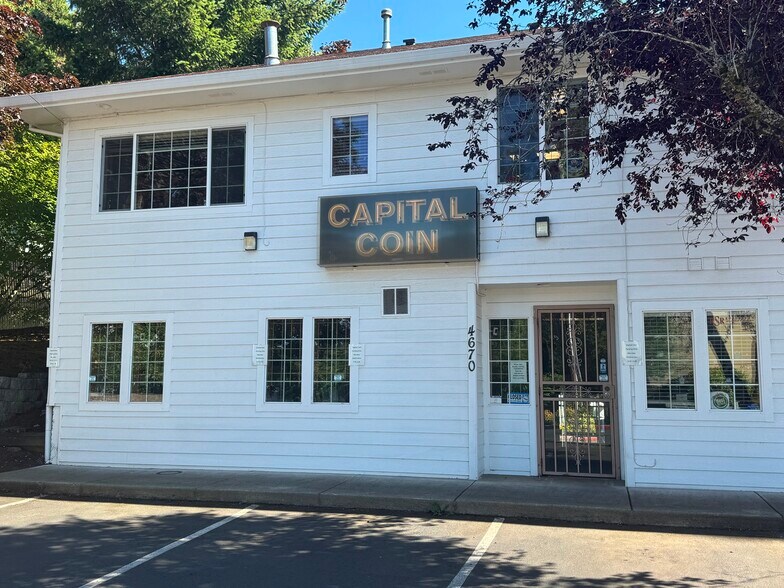 More Photos Of 4656 Commercial St SE, Salem Restaurant For Sale