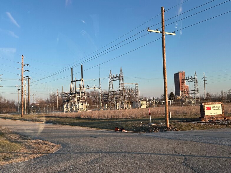 More Photos Of 2976 S 614 Rd, Quapaw Manufacturing For Sale