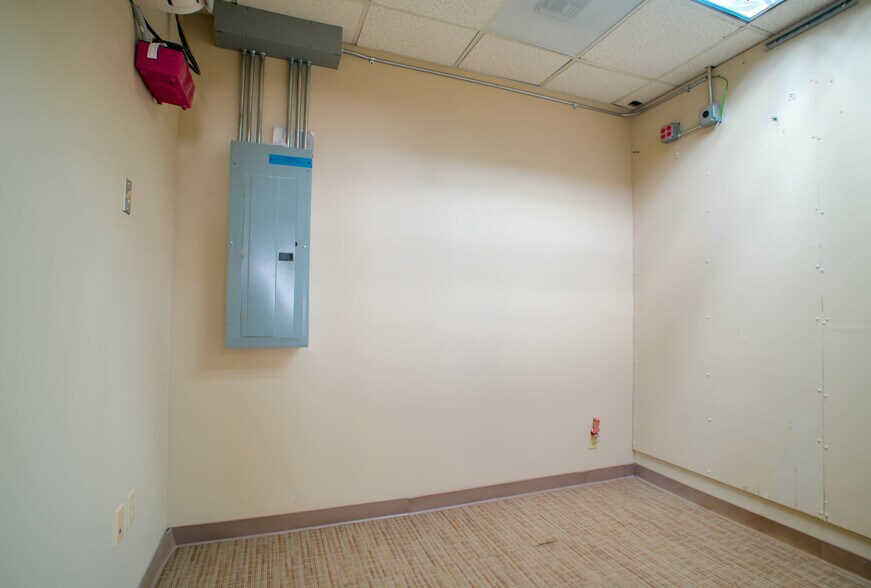 More Photos Of 1611 E 4th St, Santa Ana Loft Creative Space For Lease