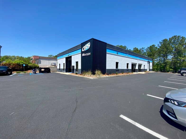 More Photos Of 102 Hilltop Dr, Pelham Medical For Lease