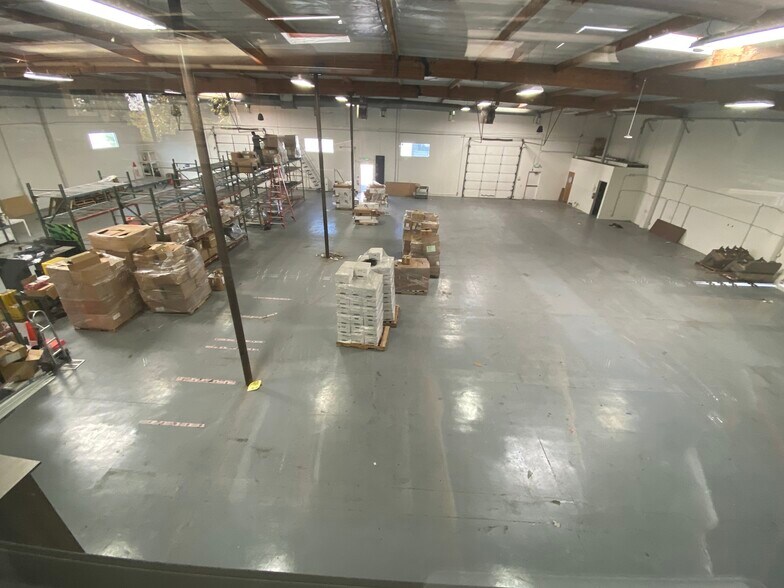 More Photos Of 9223 Eton Ave, Chatsworth Manufacturing For Lease