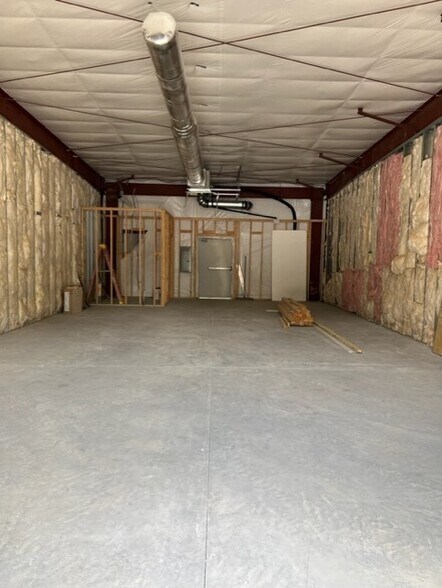 More Photos Of 3935-3943 Dunn Rd, Fayetteville Storefront Retail Office For Lease