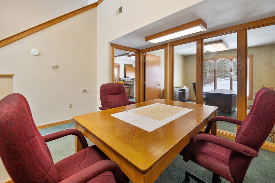 More Photos Of 8 Canton St, Baldwinsville Loft Creative Space For Sale