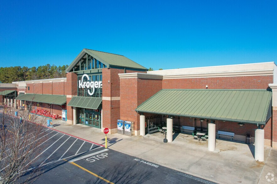 More Photos Of 8465 Holcomb Bridge Rd, Johns Creek General Retail For Sale