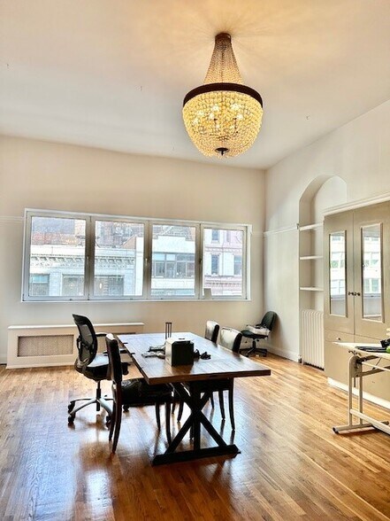 More Photos Of 254 Fifth Ave, New York Office For Lease