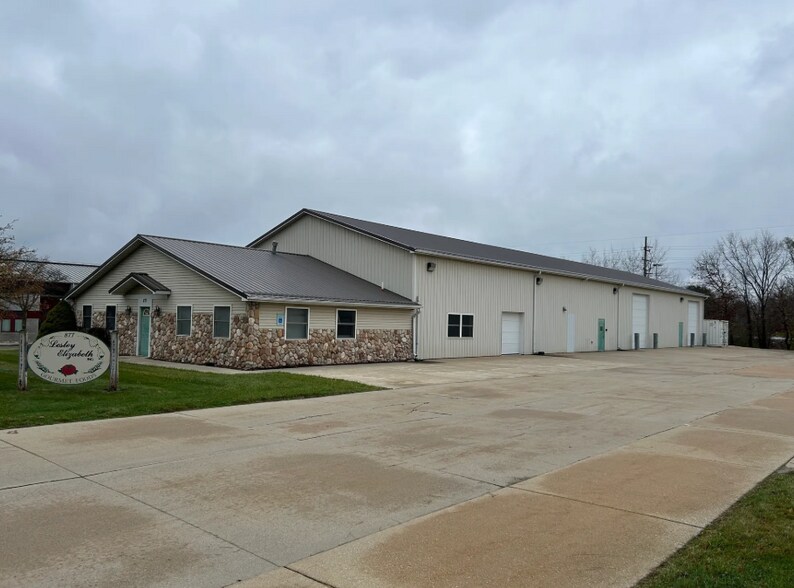 Primary Photo Of 877 Whitney Dr, Lapeer Warehouse For Lease