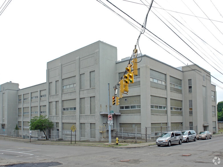 More Photos Of 1701L North St, Endicott Unknown For Lease