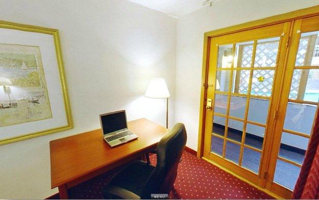 More Photos Of 1244 Canterbury Rd, Shakopee Hotel For Lease