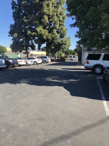 More Photos Of 820 W Merced Ave, West Covina Medical For Sale