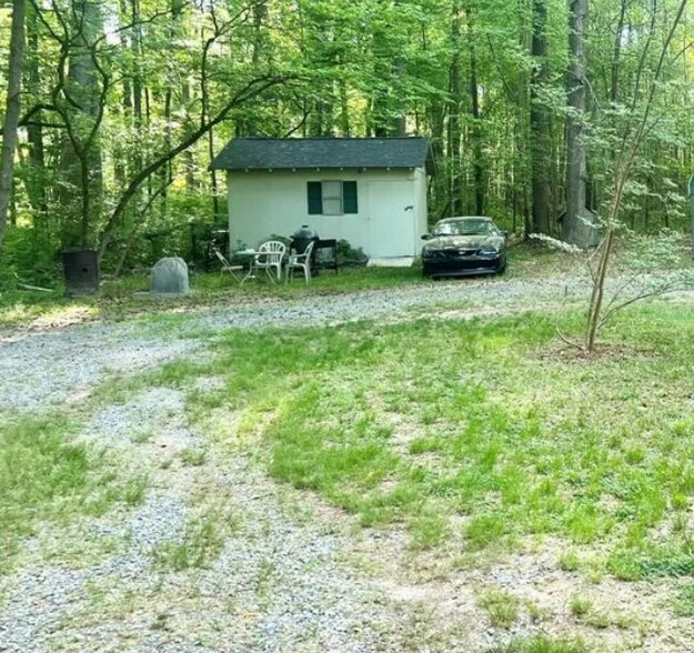 Primary Photo Of 2117 E John St, Matthews Office For Lease