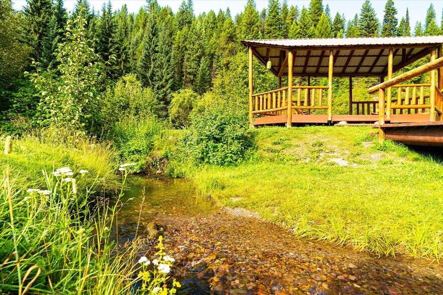 More Photos Of 7000 Graves Creek Rd, Lolo Bar For Sale