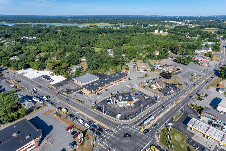 More Photos Of 25 Market St, Swansea Unknown For Lease