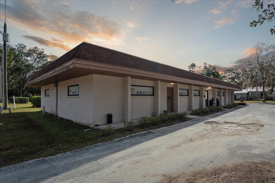 More Photos Of 13 Ne 3rd St, Chiefland Office For Sale