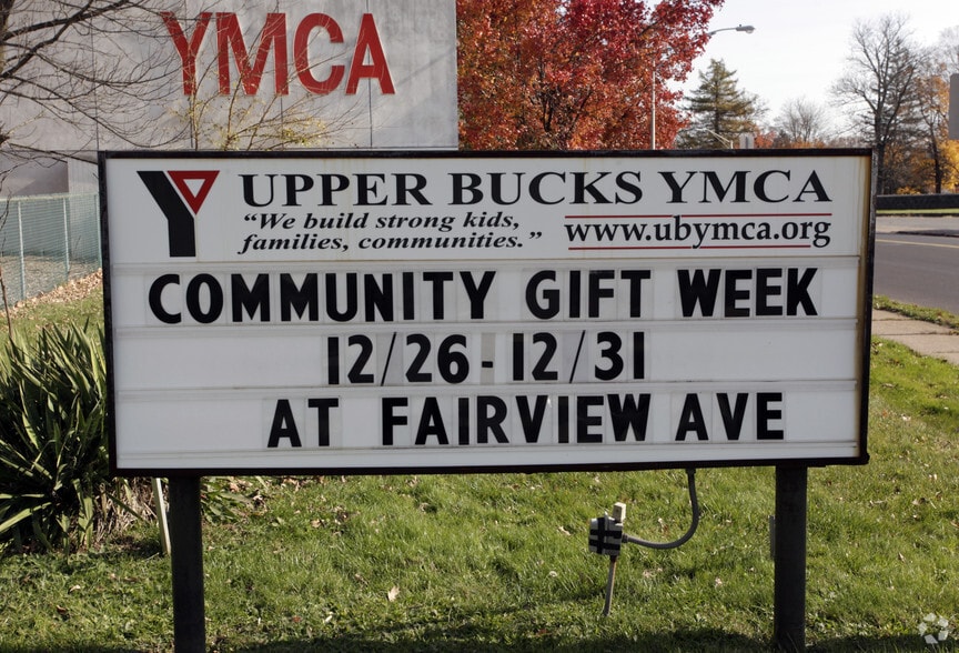 More Photos Of 151 S 14th St, Quakertown Health Club For Lease