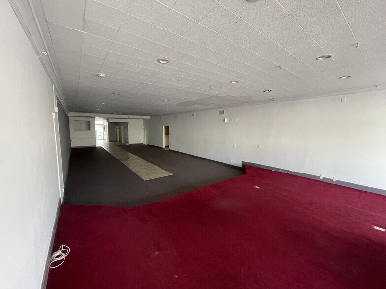 More Photos Of 6450 Bellingham Ave, North Hollywood Storefront Retail Office For Lease