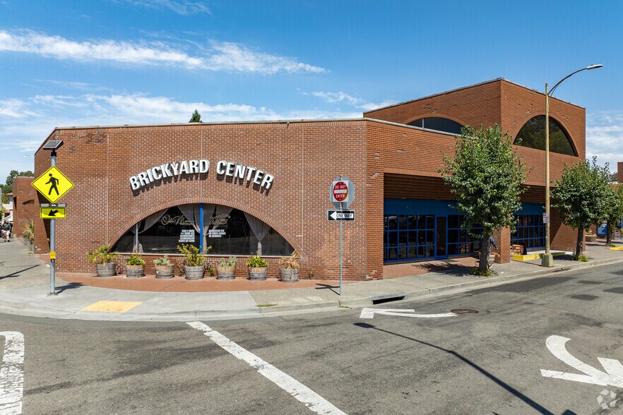 Primary Photo Of 446 B St, Santa Rosa Unknown For Lease