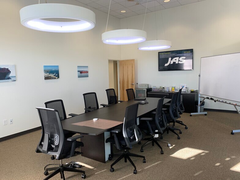 More Photos Of 9004 Sightline Dr, Ladson Warehouse For Lease