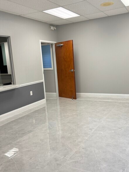 More Photos Of 1287 N Semoran Blvd, Orlando Medical For Lease
