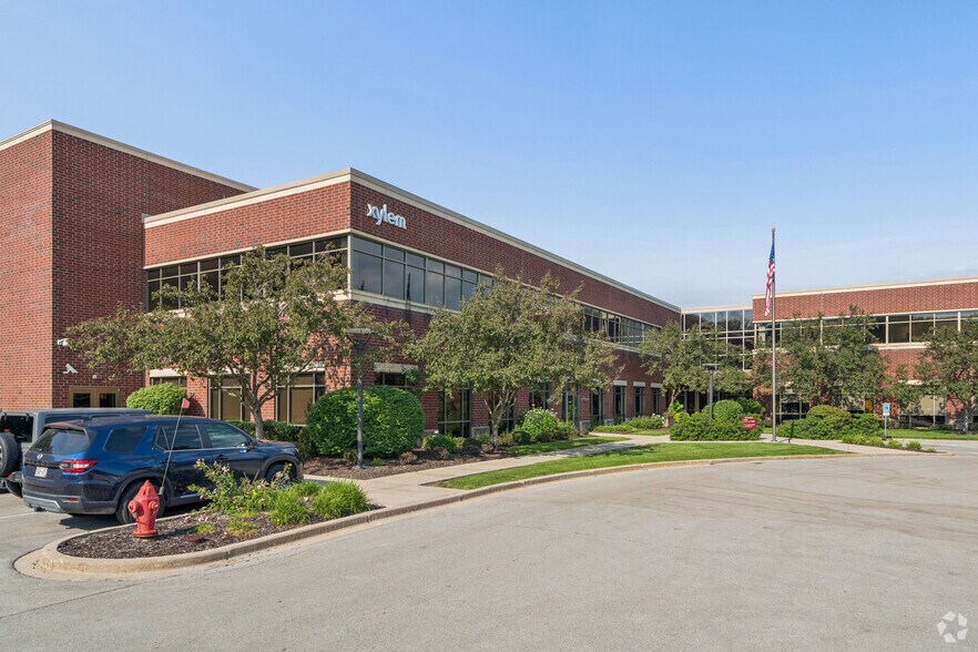 More Photos Of N19W23993 Ridgeview Pky, Waukesha Office For Sale
