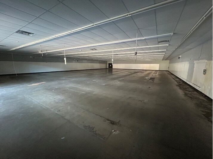 More Photos Of 4712 S 3rd St, Memphis Freestanding For Sale