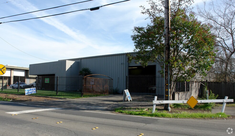 More Photos Of 60 W Barham Ave, Santa Rosa Service For Lease