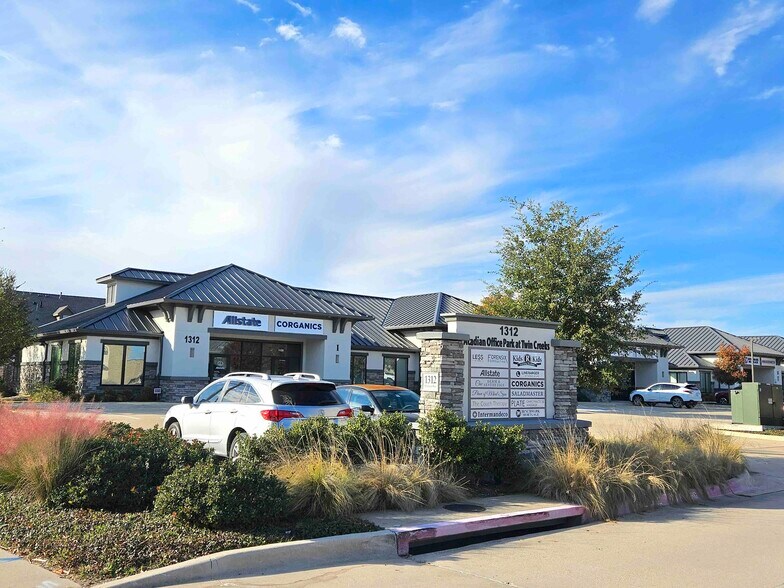 More Photos Of 1312 W Exchange Pkwy, Allen Medical For Lease