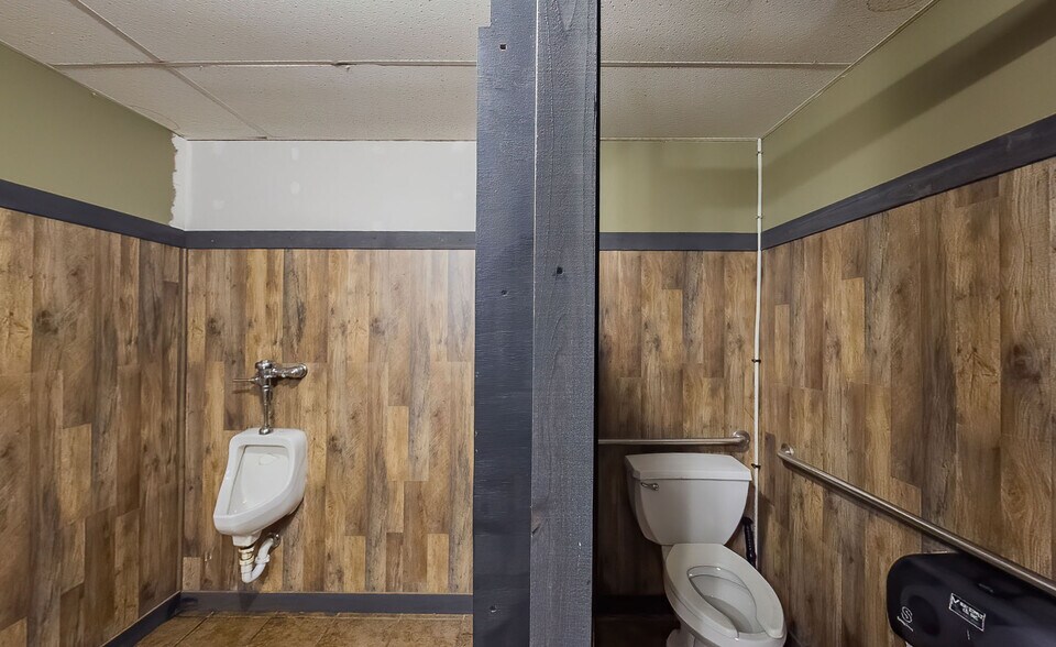 More Photos Of 1459 State Route 93, Berwick Bar For Sale