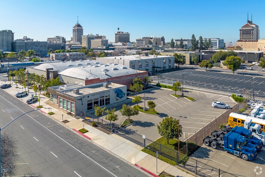 More Photos Of 1419 M St, Fresno Loft Creative Space For Lease