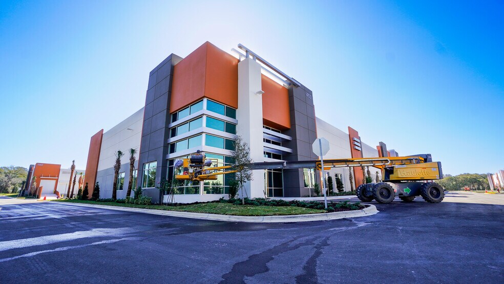 More Photos Of 1290 Ocoee Apopka Rd, Ocoee Unknown For Lease