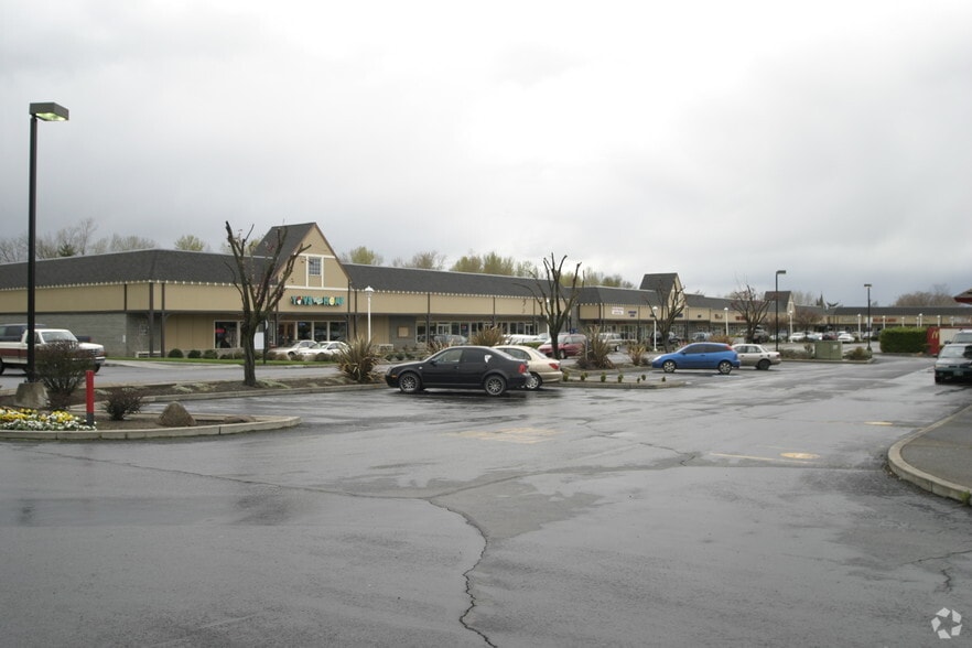 More Photos Of 205 N Phoenix Rd, Phoenix Unknown For Lease