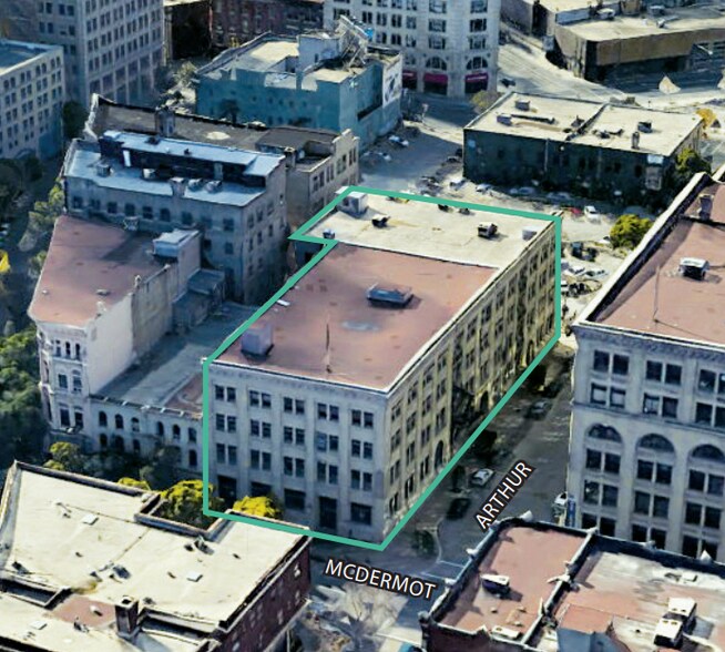 More Photos Of 250 McDermot Ave, Winnipeg Office For Lease