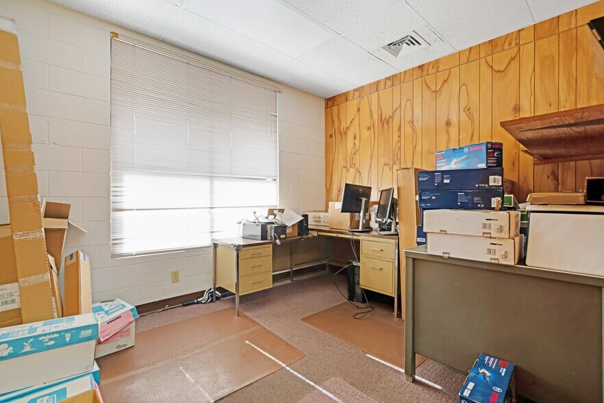 More Photos Of , Wailuku Industrial For Sale