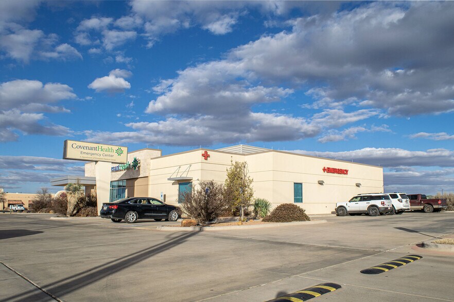 More Photos Of 7905 Milwaukee Ave, Lubbock Medical For Sale