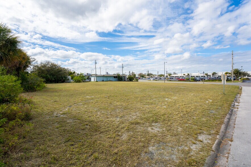 More Photos Of 15-19 Dale Ave, Melbourne Land For Sale
