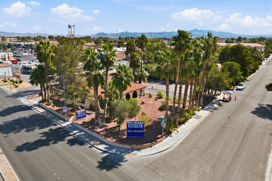 More Photos Of 2315 E Tropicana Ave, Las Vegas Medical For Sale