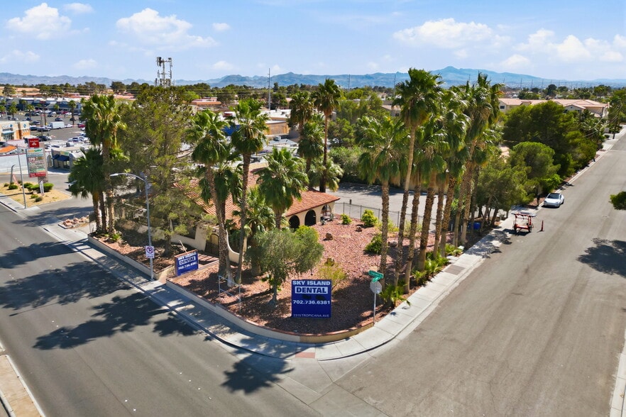 More Photos Of 2315 E Tropicana Ave, Las Vegas Medical For Sale