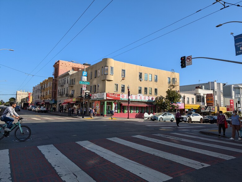 Primary Photo Of 1300 Stockton St, San Francisco Apartments For Sale