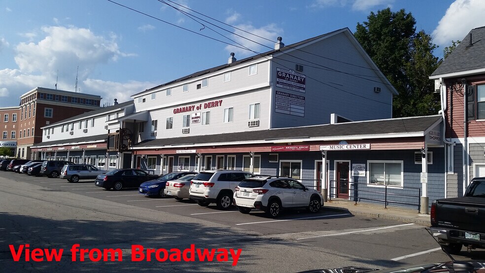 More Photos Of 16 Manning St, Derry Unknown For Lease