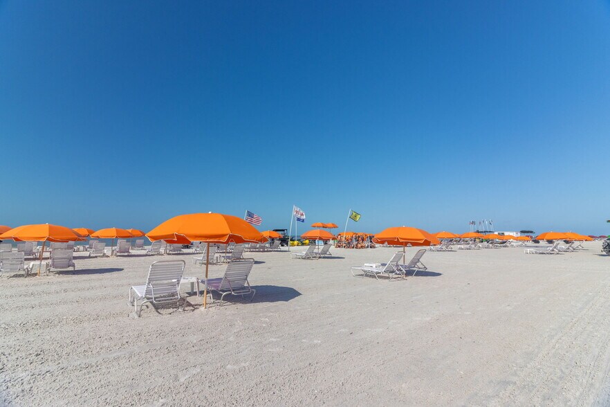 More Photos Of 61/65 Avenue C, Fort Myers Land For Sale