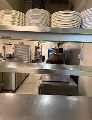 More Photos Of 8433-8457 Seneca Tpke, New Hartford Storefront For Lease